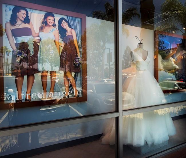 Canadian brides-to-be scramble after bridal retailer files for bankruptcy | iNFOnews.ca