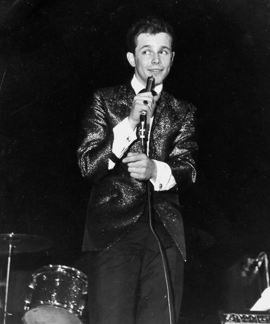 Former Canadian teen idol Bobby Curtola dies, family says | iNFOnews.ca