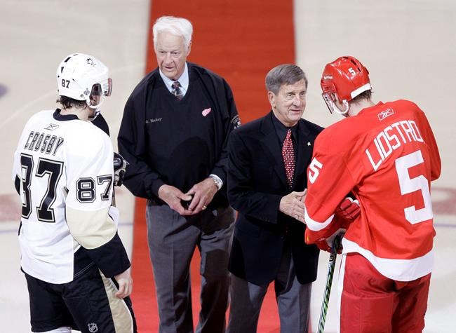 Crosby looks back fondly on encounter with Gordie Howe; calls him a role model | iNFOnews.ca