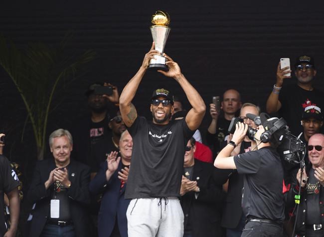 On and off the court, Kawhi Leonard had a memorable season in Toronto | iNFOnews.ca