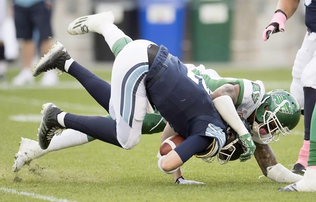 Saskatchewan Roughriders sign defensive lineman Newsome to contract extension | iNFOnews.ca