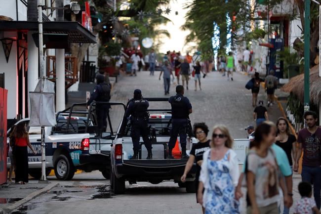 Mexican town fears nightclub shooting means drug war has come | iNFOnews.ca Mexican town fears nightclub shooting means drug war has come | iNFOnews.ca