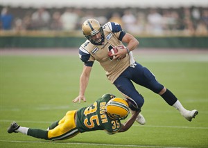 Blue Bombers QB Buck Pierce to miss at least a week, including game vs Argonauts | iNFOnews.ca CP19427527