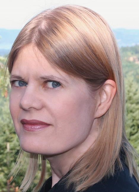 Acclaimed Vancouver author Deborah Campbell receives Freedom to Read Award | iNFOnews.ca