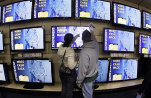 Remote jockeys rejoice: CRTC rules that shush TV ads go into effect Saturday | iNFOnews.ca CP19949658