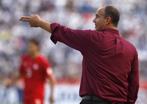 Young Canadians return to San Pedro Sula and the scene of the soccer crime | iNFOnews.ca CP31936227