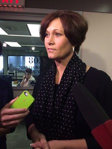 Theresa Oswald goes from rising star in caucus to leader of NDP revolt | iNFOnews.ca Theresa Oswald goes from rising star in caucus to leader of NDP revolt | iNFOnews.ca