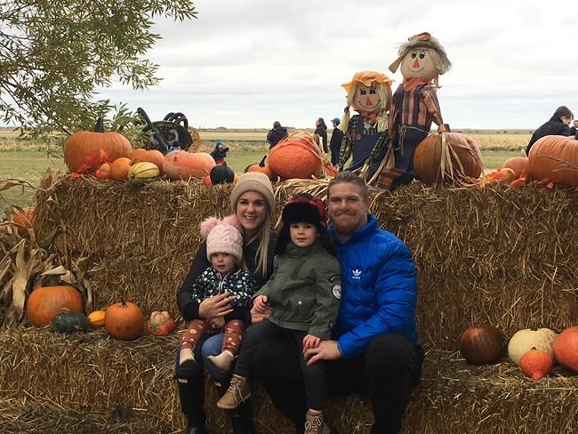 Blue Bombers linebacker Adam Bighill happy to help kids with facial differences | iNFOnews.ca