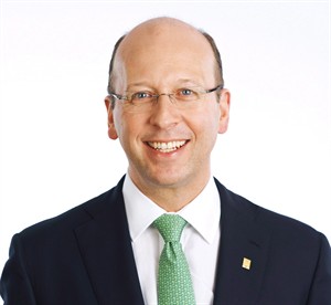 CIBC's new CEO Dodig says he'll be cautious when growing bank's business | iNFOnews.ca CP29924548