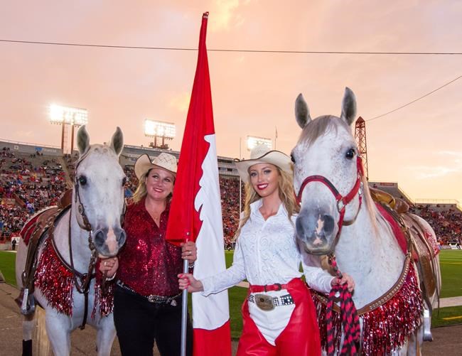 Harris passes for 396 yards as Redblacks settle for 26-26 tie against Stamps | iNFOnews.ca