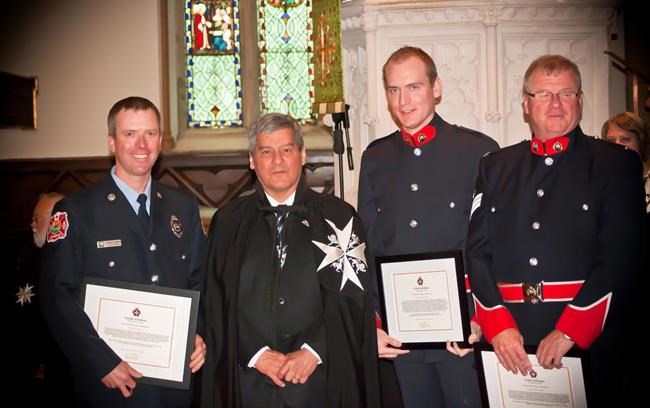 Son of Parliament Hill shooting hero Kevin Vickers saves another woman's life | iNFOnews.ca Son of Parliament Hill shooting hero Kevin Vickers saves another woman's life | iNFOnews.ca
