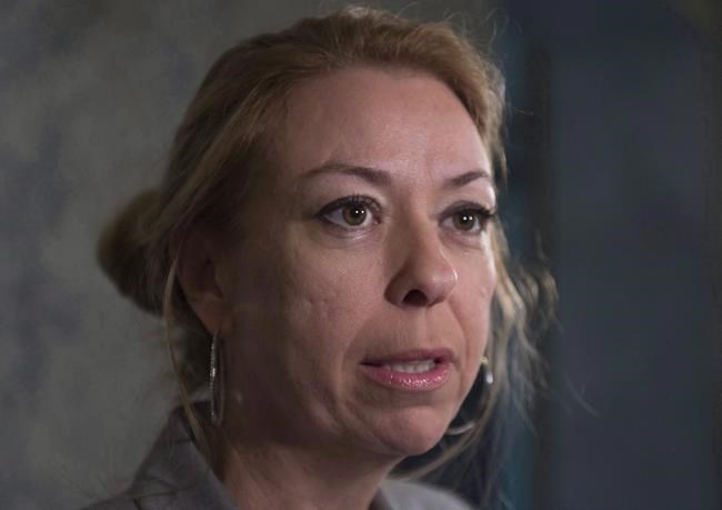 Quebec won't introduce tip-sharing mechanism sought by restaurant owners | iNFOnews.ca