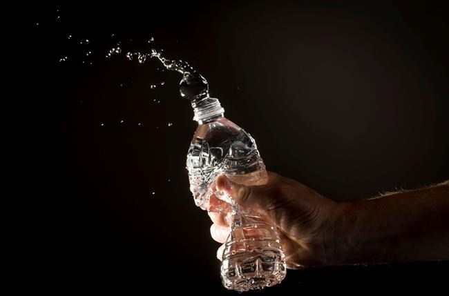 Survey suggests Canadians eager to shift from plastic packages, but cost a factor | iNFOnews.ca Survey suggests Canadians eager to shift from plastic packages, but cost a factor | iNFOnews.ca