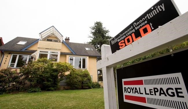 Vancouver area home sales jump 46.3 per cent in September to near average level | iNFOnews.ca CP1119815006