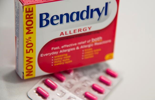 Moving Benadryl behind the counter doesn't resolve safety concerns: pharmacists | iNFOnews.ca Moving Benadryl behind the counter doesn't resolve safety concerns: pharmacists | iNFOnews.ca