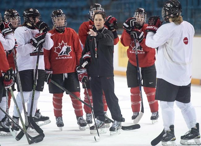 Laura Schuler to return as head coach of Canadian women's hockey team | iNFOnews.ca Laura Schuler to return as head coach of Canadian women's hockey team | iNFOnews.ca