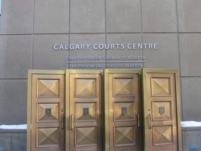 Couple searched for natural gangrene, eczema treatments online, trial hears | iNFOnews.ca