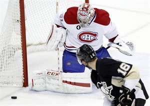 Goalie Price at peak form with Canadiens in mid-season hot streak | iNFOnews.ca CP31359555