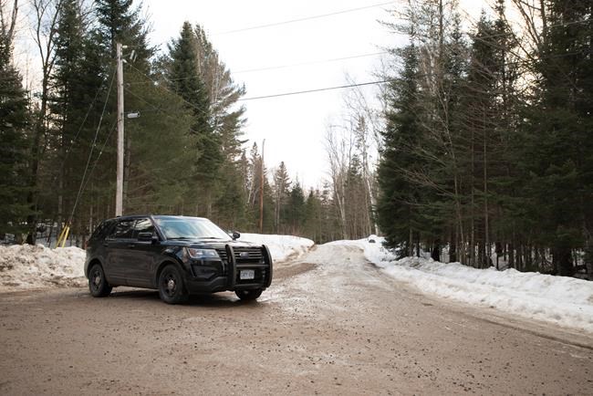 Police treat deaths near Huntsville, Ont. as triple murder-suicide | iNFOnews.ca Police treat deaths near Huntsville, Ont. as triple murder-suicide | iNFOnews.ca