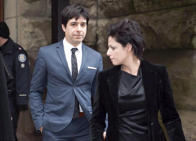 Ghomeshi's sex assault charge to be withdrawn in favour of peace bond:source | iNFOnews.ca Ghomeshi's sex assault charge to be withdrawn in favour of peace bond:source | iNFOnews.ca