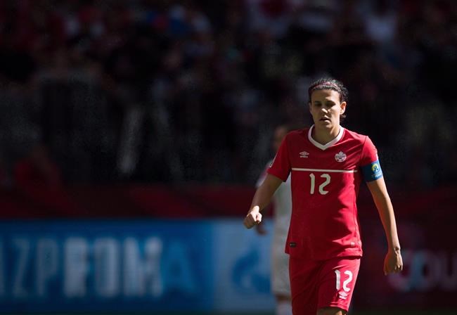 Star striker Sinclair named Canada's top women's soccer player for 13th time | iNFOnews.ca Star striker Sinclair named Canada's top women's soccer player for 13th time | iNFOnews.ca