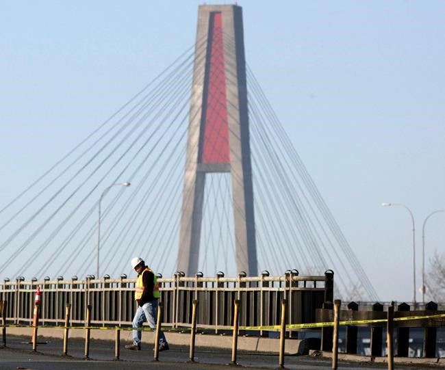 B.C. to pay for and build new Pattullo Bridge in Metro Vancouver | iNFOnews.ca