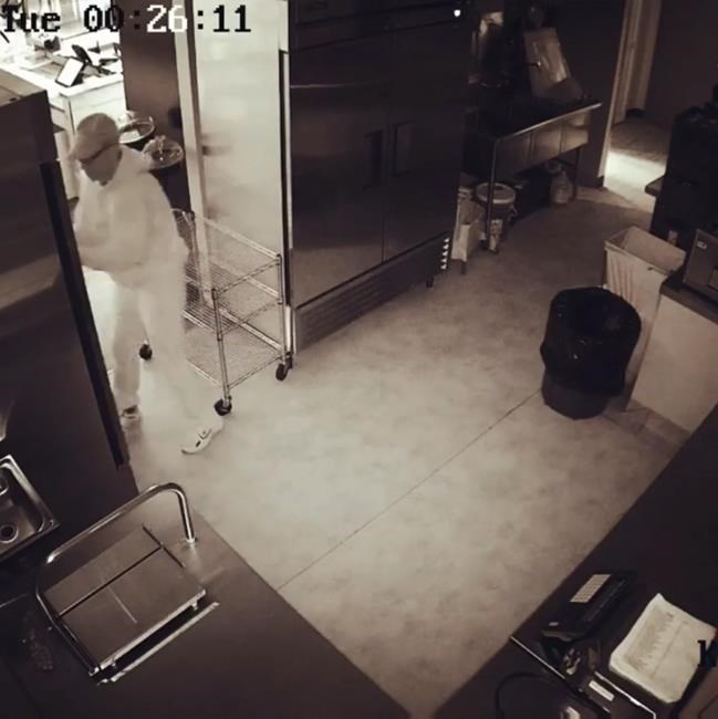 Crime stinks: Winnipeg cheese shop owner offers free fromage to catch intruder | iNFOnews.ca Crime stinks: Winnipeg cheese shop owner offers free fromage to catch intruder | iNFOnews.ca
