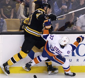 Bruins hope to change trend of losing and losing control of emotions in Montreal | iNFOnews.ca CP30675357