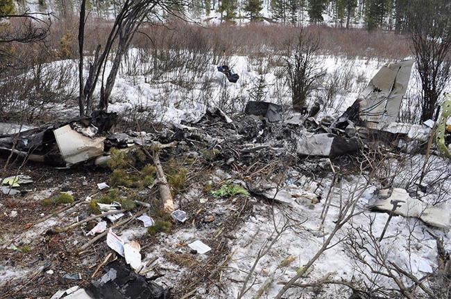 Review can't pinpoint why flight school plane crashed near Calgary killing two | iNFOnews.ca