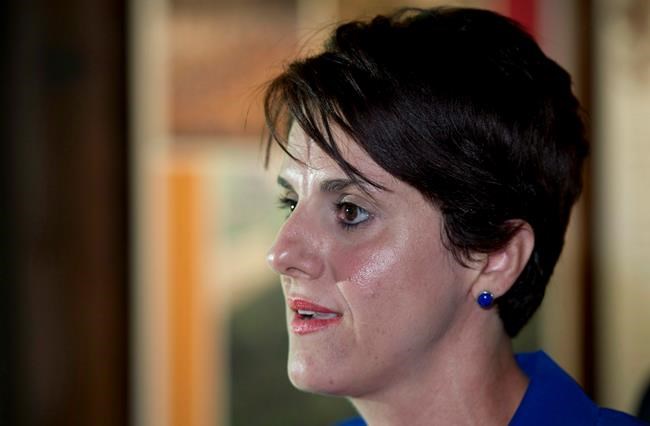 Slander trial looms for Quebec author who criticized Muslim school | iNFOnews.ca