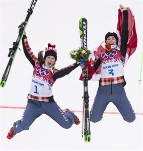 Canadian Press journalists Spencer and Hayward win Sports Media Canada awards | iNFOnews.ca