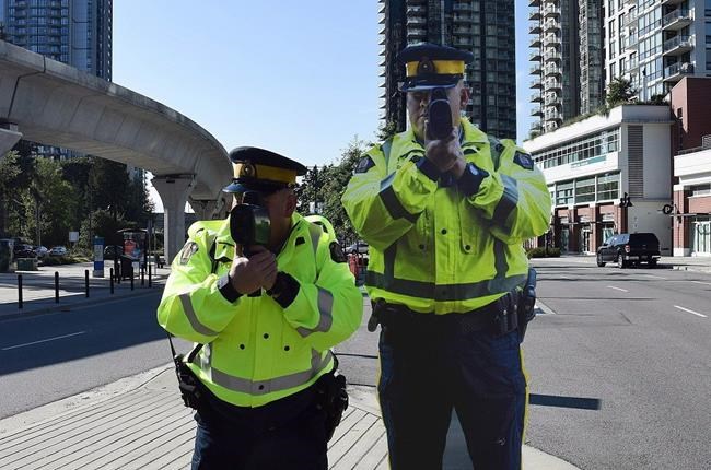 Spooking speeders: Prairie city latest to use police cut-outs on busy roads | iNFOnews.ca Spooking speeders: Prairie city latest to use police cut-outs on busy roads | iNFOnews.ca