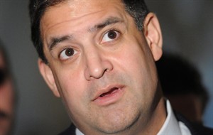 Aboriginal MP sees controversial bill to change Indian Act become law | iNFOnews.ca CP31217935
