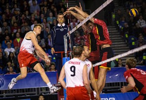 Belgium cruises past Canada in four sets in World League volleyball | iNFOnews.ca CP28764228
