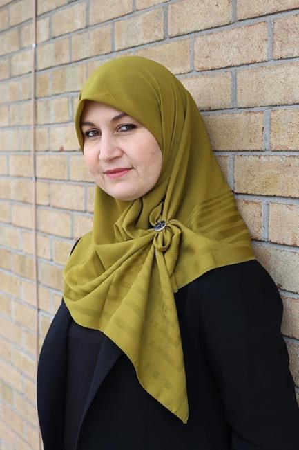 Hijabs back in Quebec spotlight as veiled Muslim woman prepares to seek election | iNFOnews.ca