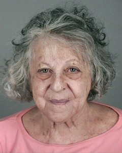 Canadian woman, 83, pleads not guilty in US to beating her husband, 89, to death | iNFOnews.ca