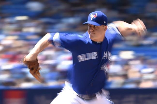 Toronto Blue Jays trade relievers Loup, Axford before trade deadline | iNFOnews.ca