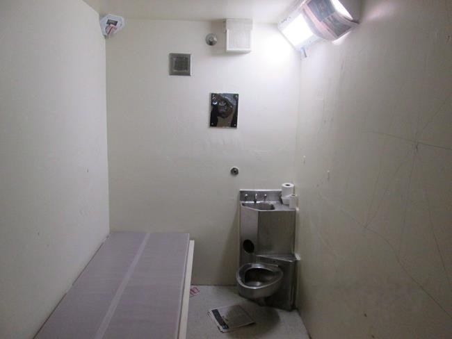 Ontario's highest court sets 15-day cap on solitary confinement | iNFOnews.ca Ontario's highest court sets 15-day cap on solitary confinement | iNFOnews.ca