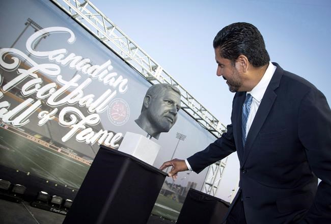 Calvillo among new faces on Toronto head coach Marc Trestman's staff | iNFOnews.ca