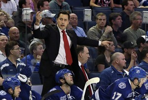 Guy Boucher anxious to accept challenge of coaching in Spengler Cup | iNFOnews.ca CP31230368
