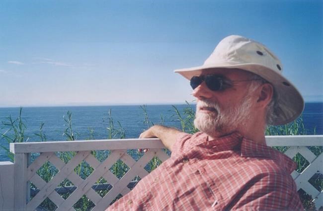 Quebecer jailed in Oman being extradited to United Arab Emirates, son says | iNFOnews.ca CP1171957650