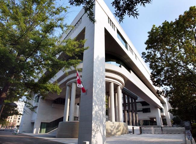 Canada's party for Trump: Poutine, salmon, and a reduced bill for taxpayers | iNFOnews.ca