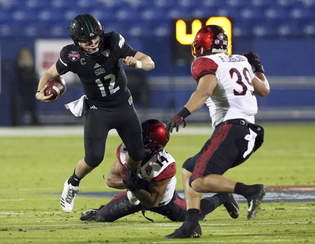 Ohio QB Rourke wins Jon Cornish Trophy as top Canadian in NCAA football | iNFOnews.ca Ohio QB Rourke wins Jon Cornish Trophy as top Canadian in NCAA football | iNFOnews.ca