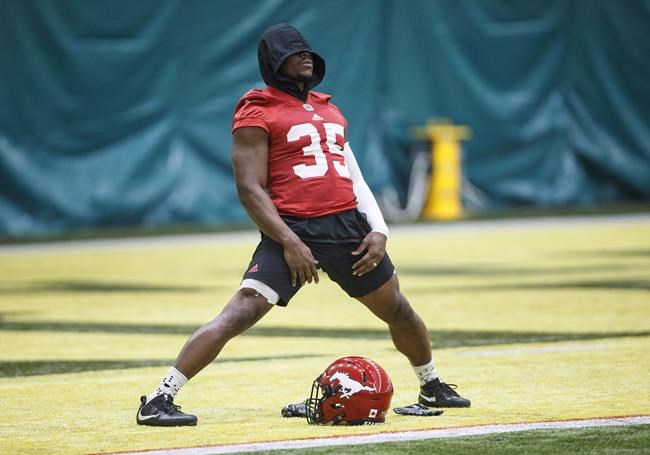 Stampeders' leading rusher Ka'Deem Carey signs extension through 2021 season | iNFOnews.ca