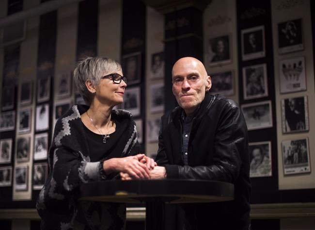 John Mann, singer and songwriter of group Spirit of the West dead at 57 | iNFOnews.ca