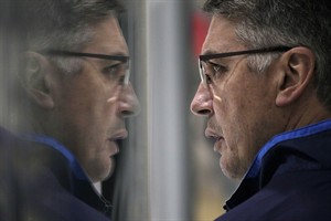 Former Jets coach Noel back at 'hockey university' with WHL's Vancouver Giants | iNFOnews.ca CP31851850