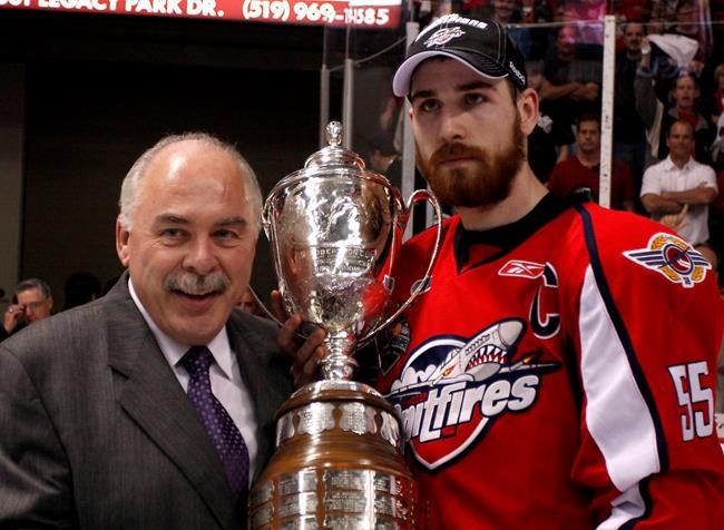 OHL appears to have government support in fight against paying players | iNFOnews.ca