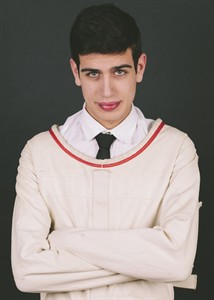 Toronto teen plans to wear straitjacket for 14 days for Parkinson's charity | iNFOnews.ca