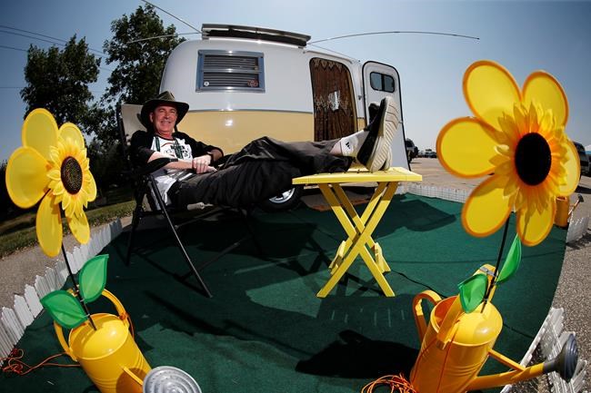 Happy birthday Boler: 100s of cute campers in Winnipeg for anniversary gathering | iNFOnews.ca Happy birthday Boler: 100s of cute campers in Winnipeg for anniversary gathering | iNFOnews.ca