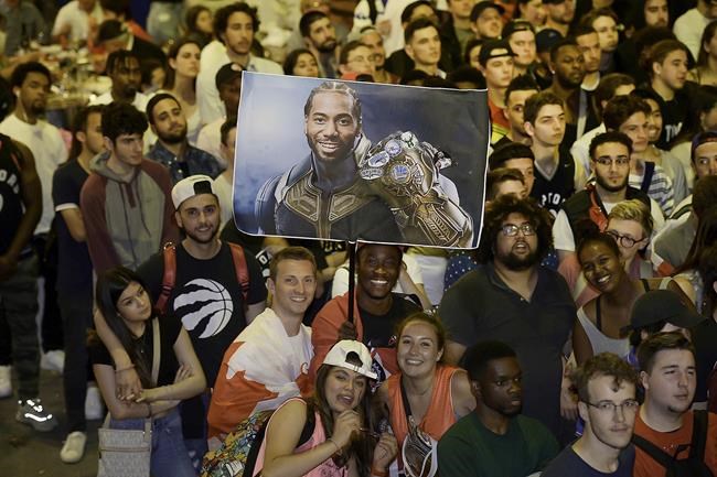 Raptors' run captures Montrealers' imagination, fuels city's own hoop dreams | iNFOnews.ca Raptors' run captures Montrealers' imagination, fuels city's own hoop dreams | iNFOnews.ca